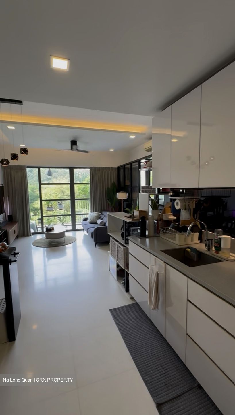 R Maison (D13), Apartment #613534631